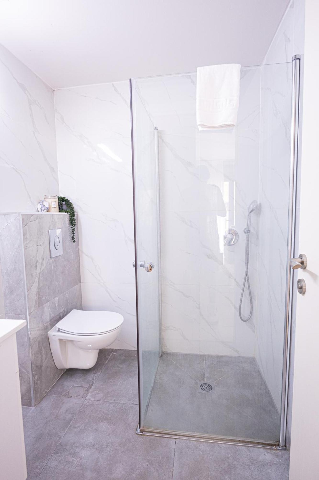 Kook Isrentals - Aparthotels In City Center Jeruzsálem Kültér fotó